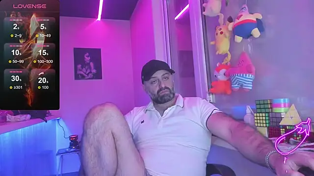 Snapshot of MAGABEAR077 chatting on March 14, 2025, 11:56 am MAGABEAR077 online show from March 14, 2025, 11:56 am