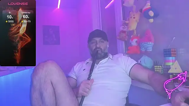 Snapshot of MAGABEAR077 chatting on March 18, 2025, 4:37 pm MAGABEAR077 online show from March 18, 2025, 4:37 pm