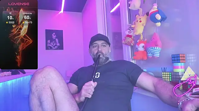 Snapshot of MAGABEAR077 chatting on March 21, 2025, 5:32 am MAGABEAR077 online show from March 21, 2025, 5:32 am