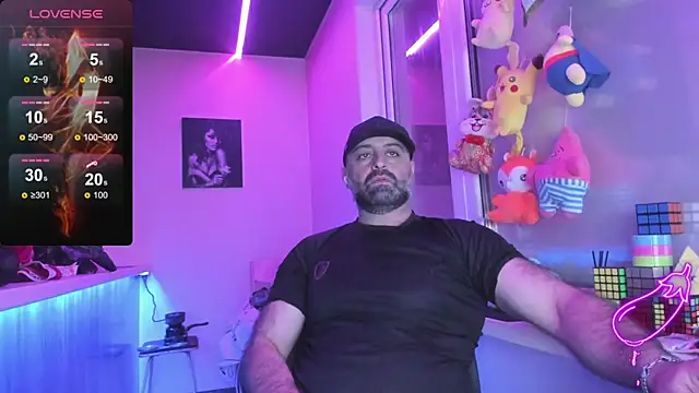 Snapshot of MAGABEAR077 chatting on March 21, 2025, 11:01 pm MAGABEAR077 online show from March 21, 2025, 11:01 pm