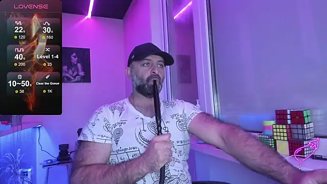 Snapshot of MAGABEAR077 chatting on September 10, 2025, 1:55 pm MAGABEAR077 online show from September 10, 2025, 1:55 pm