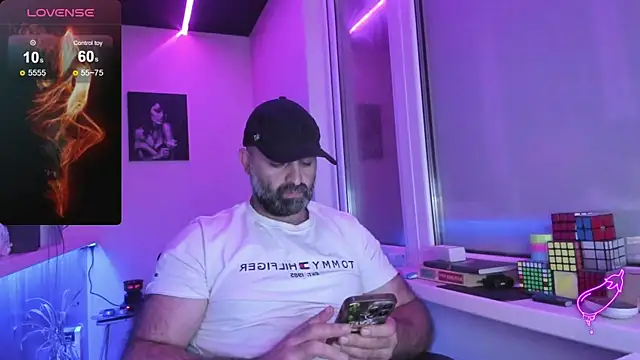 Snapshot of MAGABEAR077 chatting on September 22, 2025, 3:19 am MAGABEAR077 online show from September 22, 2025, 3:19 am