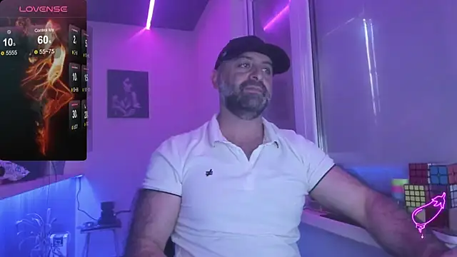 Snapshot of MAGABEAR077 chatting on September 23, 2025, 11:02 am MAGABEAR077 online show from September 23, 2025, 11:02 am