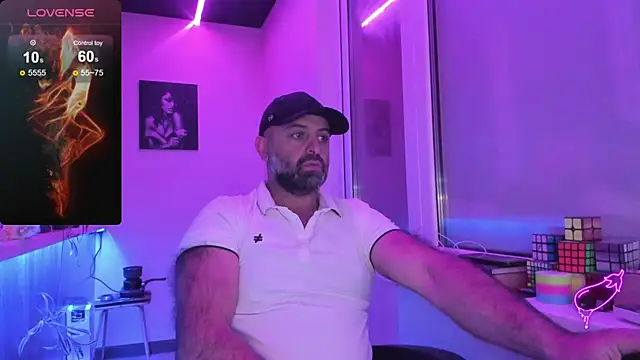 Snapshot of MAGABEAR077 chatting on September 28, 2025, 7:03 am MAGABEAR077 online show from September 28, 2025, 7:03 am