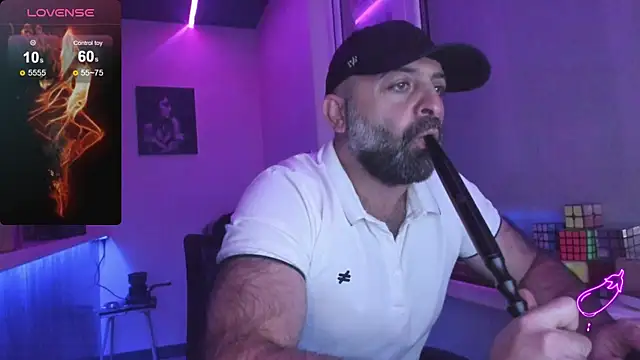 Snapshot of MAGABEAR077 chatting on September 28, 2025, 9:09 pm MAGABEAR077 online show from September 28, 2025, 9:09 pm