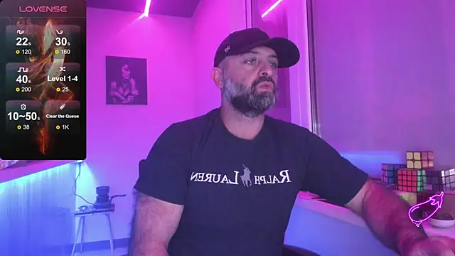 Snapshot of MAGABEAR077 chatting on October 3, 2025, 8:50 pm MAGABEAR077 online show from October 3, 2025, 8:50 pm