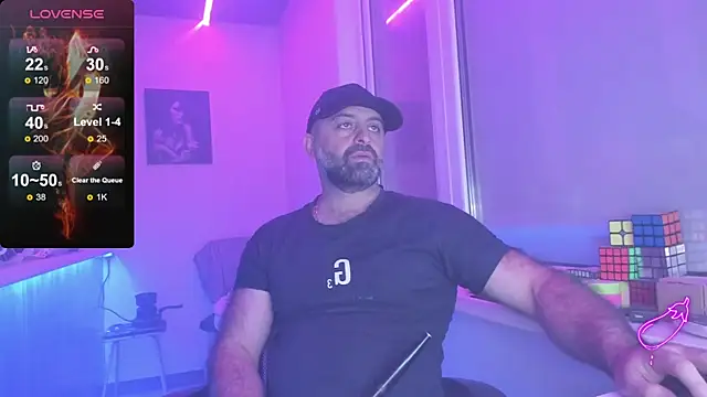 Snapshot of MAGABEAR077 chatting on October 13, 2025, 2:39 pm MAGABEAR077 online show from October 13, 2025, 2:39 pm