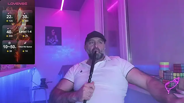 Snapshot of MAGABEAR077 chatting on October 21, 2025, 12:50 pm MAGABEAR077 online show from October 21, 2025, 12:50 pm