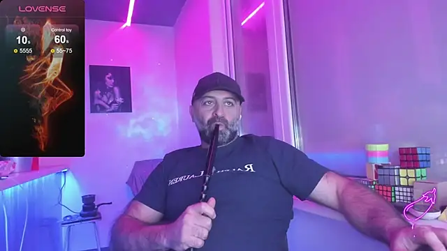 Snapshot of MAGABEAR077 chatting on October 23, 2025, 8:18 pm MAGABEAR077 online show from October 23, 2025, 8:18 pm