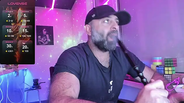 Snapshot of MAGABEAR077 chatting on October 30, 2025, 8:09 pm MAGABEAR077 online show from October 30, 2025, 8:09 pm