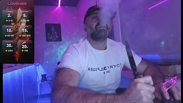 Snapshot of MAGABEAR077 chatting on November 13, 2025, 7:13 pm MAGABEAR077 online show from November 13, 2025, 7:13 pm