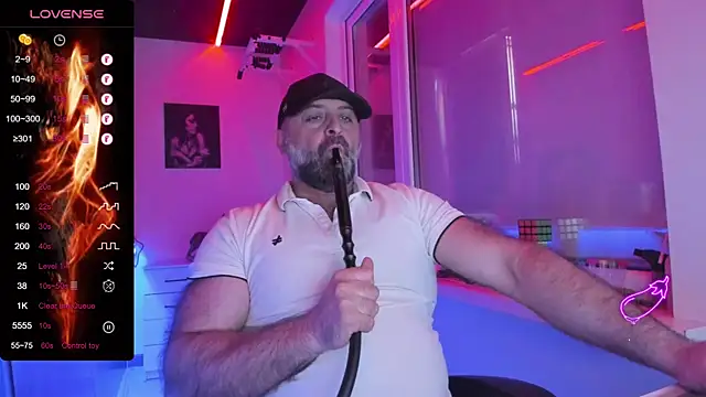 MAGABEAR077 online show from April 20, 2026, 8:17 am