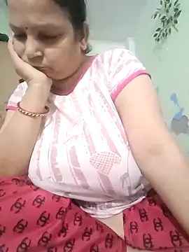 Kavya kapoor online show from October 4, 2025, 8:01 am