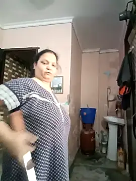 Kavya kapoor online show from March 10, 2026, 5:56 am