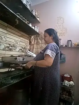 Kavya kapoor online show from April 21, 2026, 3:35 am