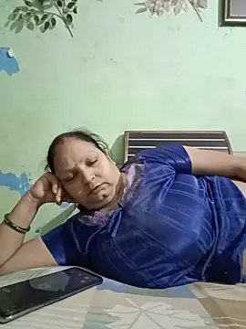 Snapshot of Kavya_kapoor chatting on July 16, 2026, 5:19 pm Kavya kapoor online show from July 16, 2026, 5:19 pm