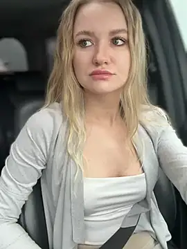 Devill Angel  online show from March 5, 2025, 6:23 am