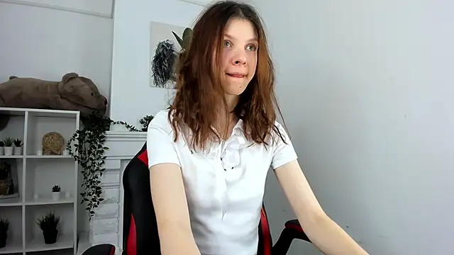 Baby Evalena online show from January 28, 2025, 5:11 am