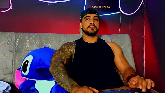 ERIC HARRISON online show from April 5, 2026, 10:40 pm