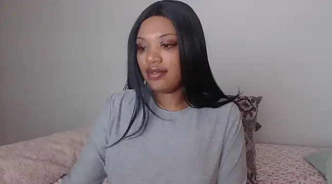 Snapshot of thekelliecapri chatting on December 3, 2024, 2:47 am thekelliecapri online show from December 3, 2024, 2:47 am