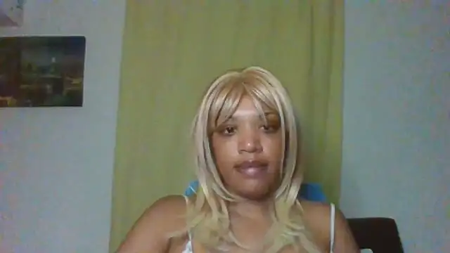 Snapshot of thekelliecapri chatting on May 23, 2026, 8:51 am thekelliecapri online show from May 23, 2026, 8:51 am