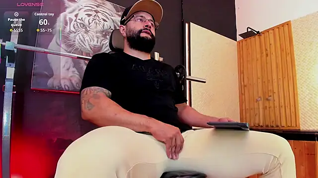 Luke  09 online show from November 25, 2025, 11:32 am