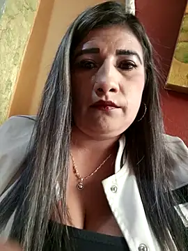 Hannahcandyy online show from March 17, 2025, 8:51 pm