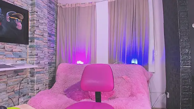 kitty queen10 online show from March 20, 2025, 1:35 am