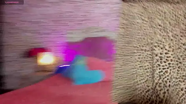 kitty queen10 online show from September 15, 2025, 12:27 pm