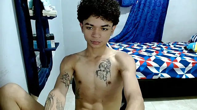 Lovebeng  online show from February 25, 2025, 10:07 pm