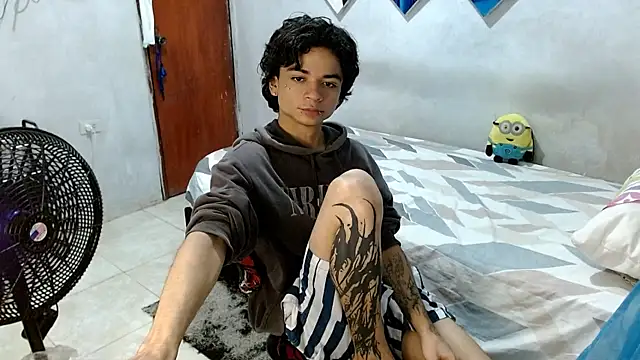 Lovebeng  online show from November 26, 2025, 12:55 am