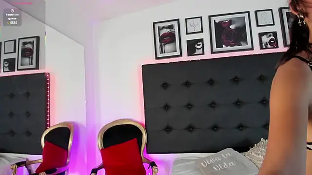 SaraDreamss online show from January 28, 2025, 8:36 pm