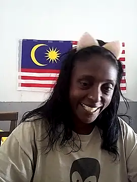 mamakarma1403 online show from September 10, 2025, 3:17 am