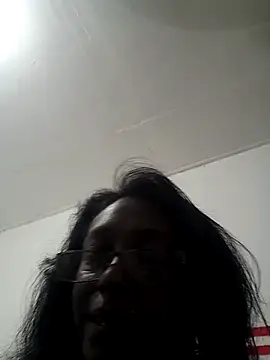 mamakarma1403 online show from September 12, 2025, 12:11 am