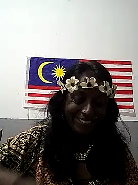 mamakarma1403 online show from October 14, 2025, 5:47 pm