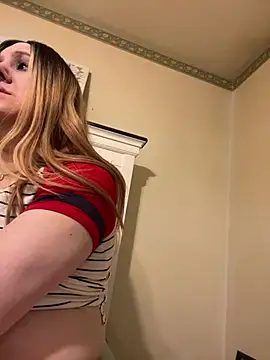 PuckBunny17 online show from December 25, 2024, 4:44 am