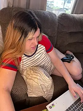 PuckBunny17 online show from December 28, 2024, 1:28 pm