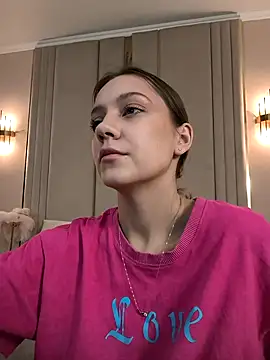 AliceBrayan online show from March 13, 2026, 5:08 pm