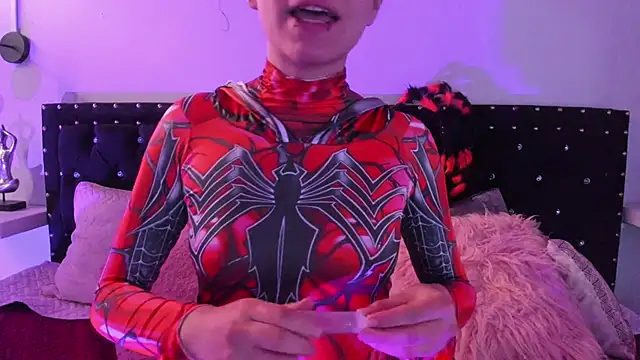 Snapshot of Ghosty_Doll chatting on October 18, 2025, 1:01 pm Ghosty Doll online show from October 18, 2025, 1:01 pm