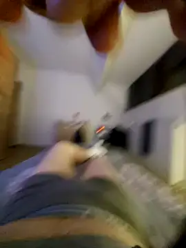 pascalino100 online show from March 16, 2025, 8:21 pm