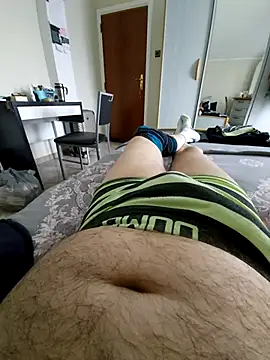 pascalino100 online show from September 26, 2025, 9:13 am