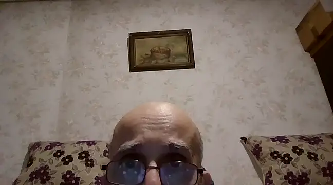 mariusica1xh online show from February 16, 2025, 2:09 am