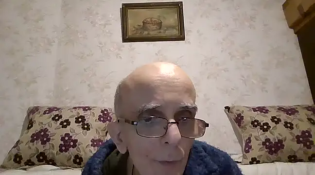 mariusica1xh online show from February 19, 2025, 9:58 pm