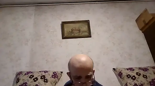 mariusica1xh online show from March 1, 2025, 3:05 pm