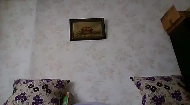 mariusica1xh online show from March 8, 2025, 10:54 am