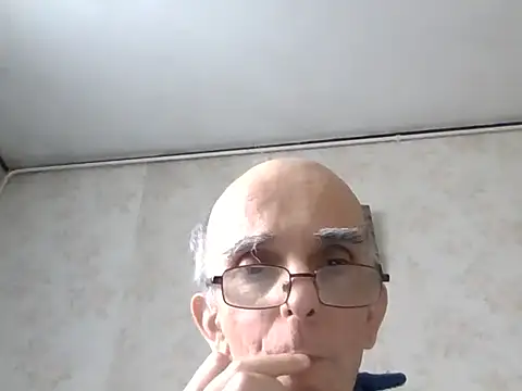 mariusica1xh online show from September 30, 2025, 12:43 pm