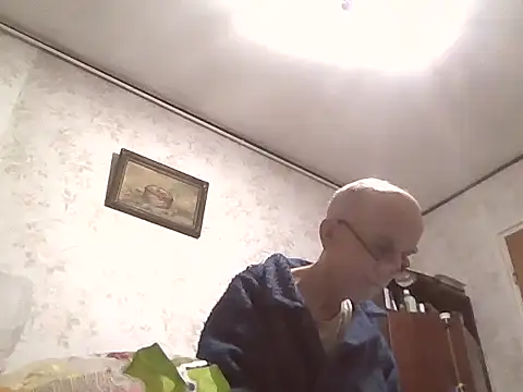 mariusica1xh online show from November 29, 2025, 4:26 am