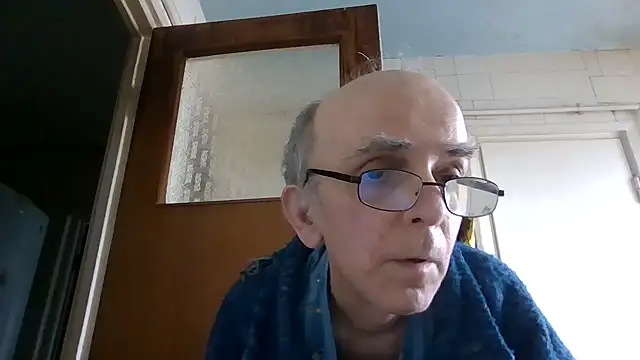 mariusica1xh online show from March 16, 2026, 11:47 am