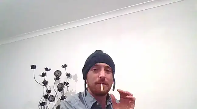 PocoLoco420 online show from February 5, 2025, 1:47 am