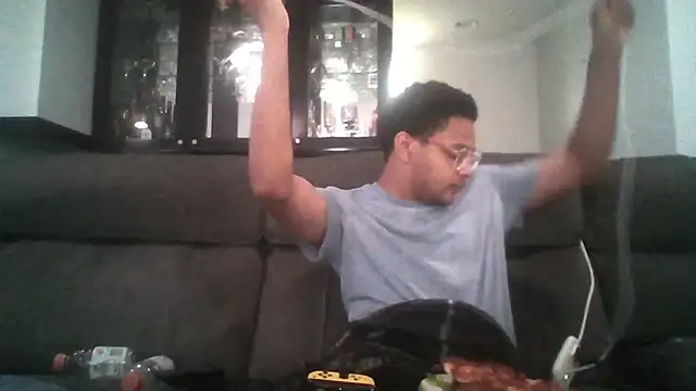nintendogaymer69 online show from October 27, 2025, 8:24 pm
